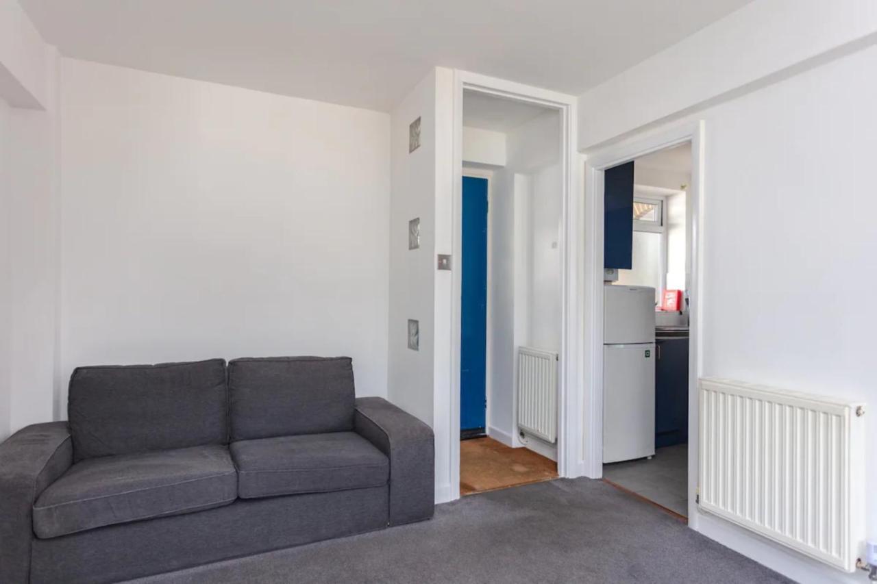 Cosy 1 Bedroom Apartment In Earlsfield Sw London Exterior photo